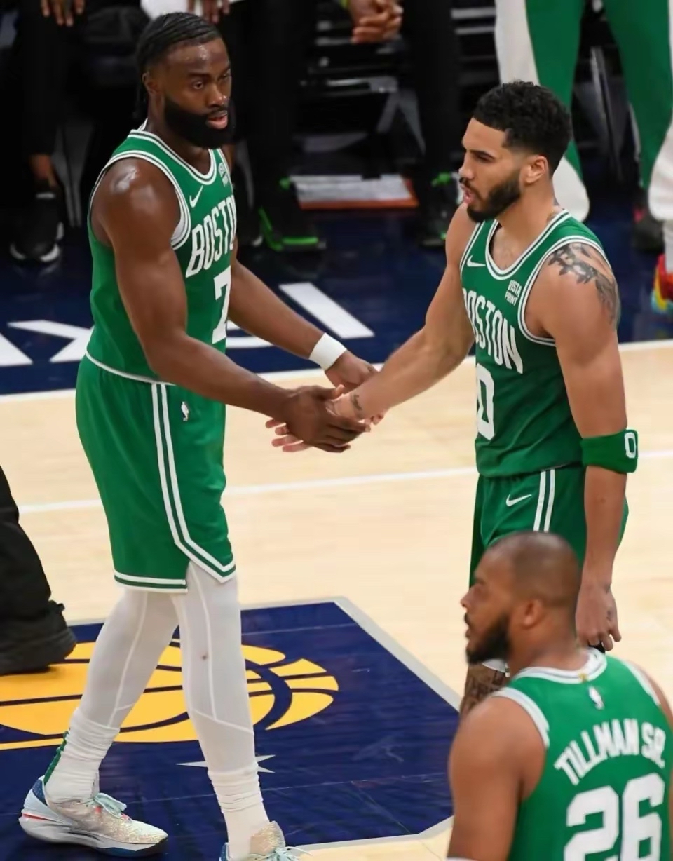 赛前西汉姆队长鼓劲——法甲节点到来今夜波士顿凯尔特人备战NBA季后赛，连对手都承认：加时末段底特律活塞迎来里程碑的简单介绍